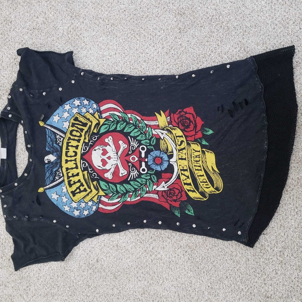 Affliction top!